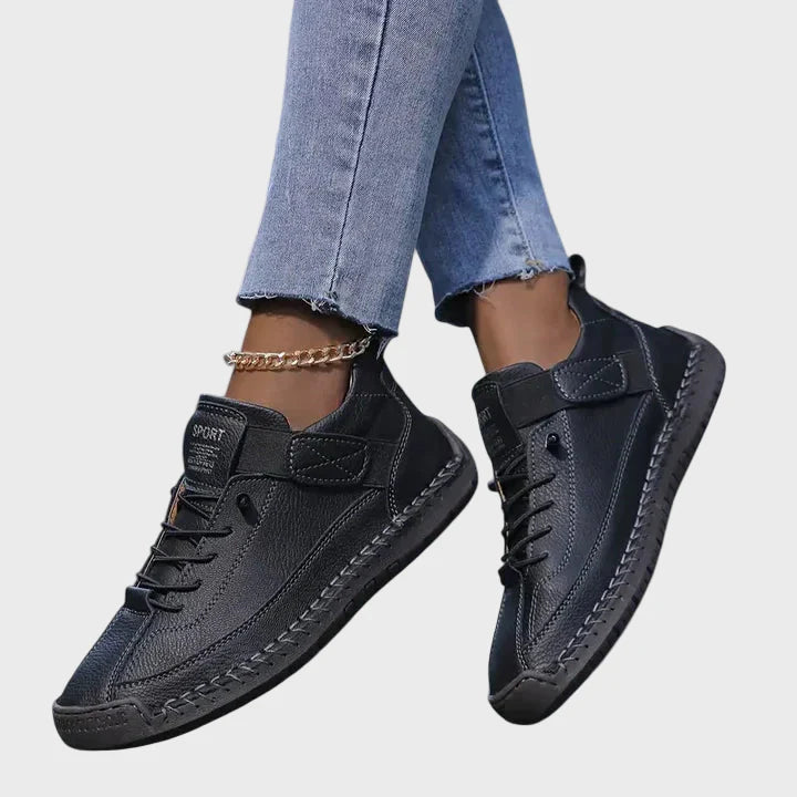 ALARIA | ORTHOPEDIC SNEAKERS