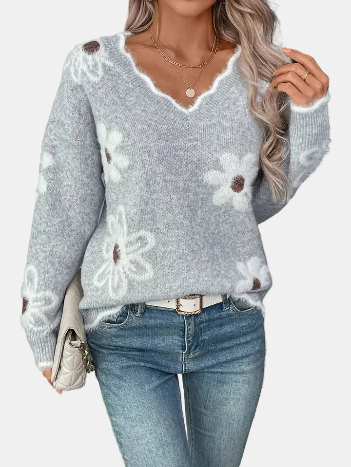 ELISE | ELEGANT V-NECK FLORAL SWEATER